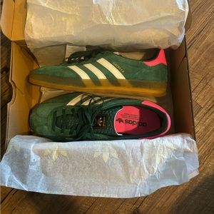 Adidas Gazelle Indoor Collegiate Sneakers